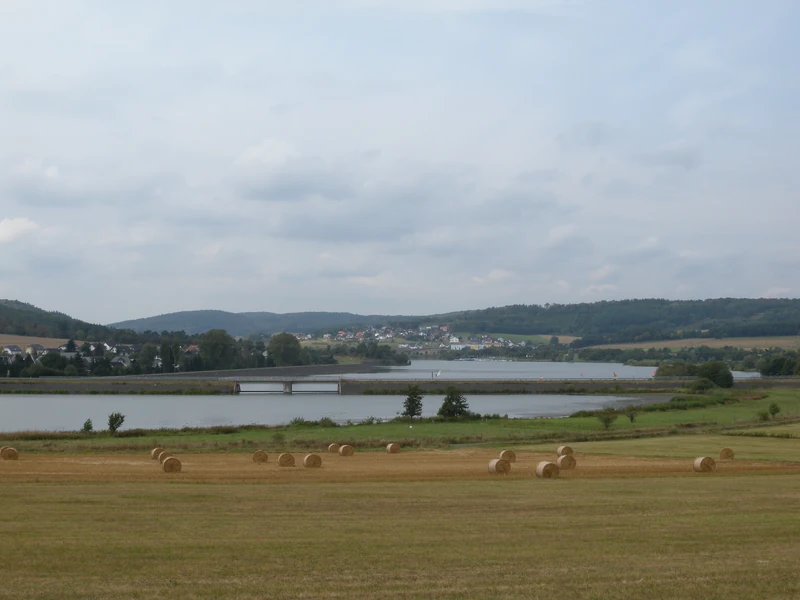 Bischoffen am Aartalsee