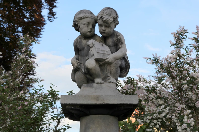 Jahrhundertstein Großerkmannsdorf