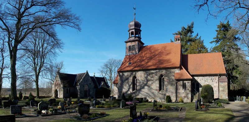 Feldsteinkirche Marsow